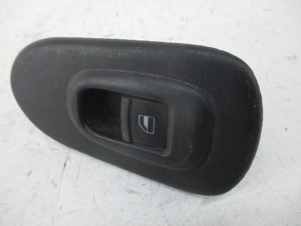 Comando / botão / interruptor vidros trás direito SEAT Leon (1M1)