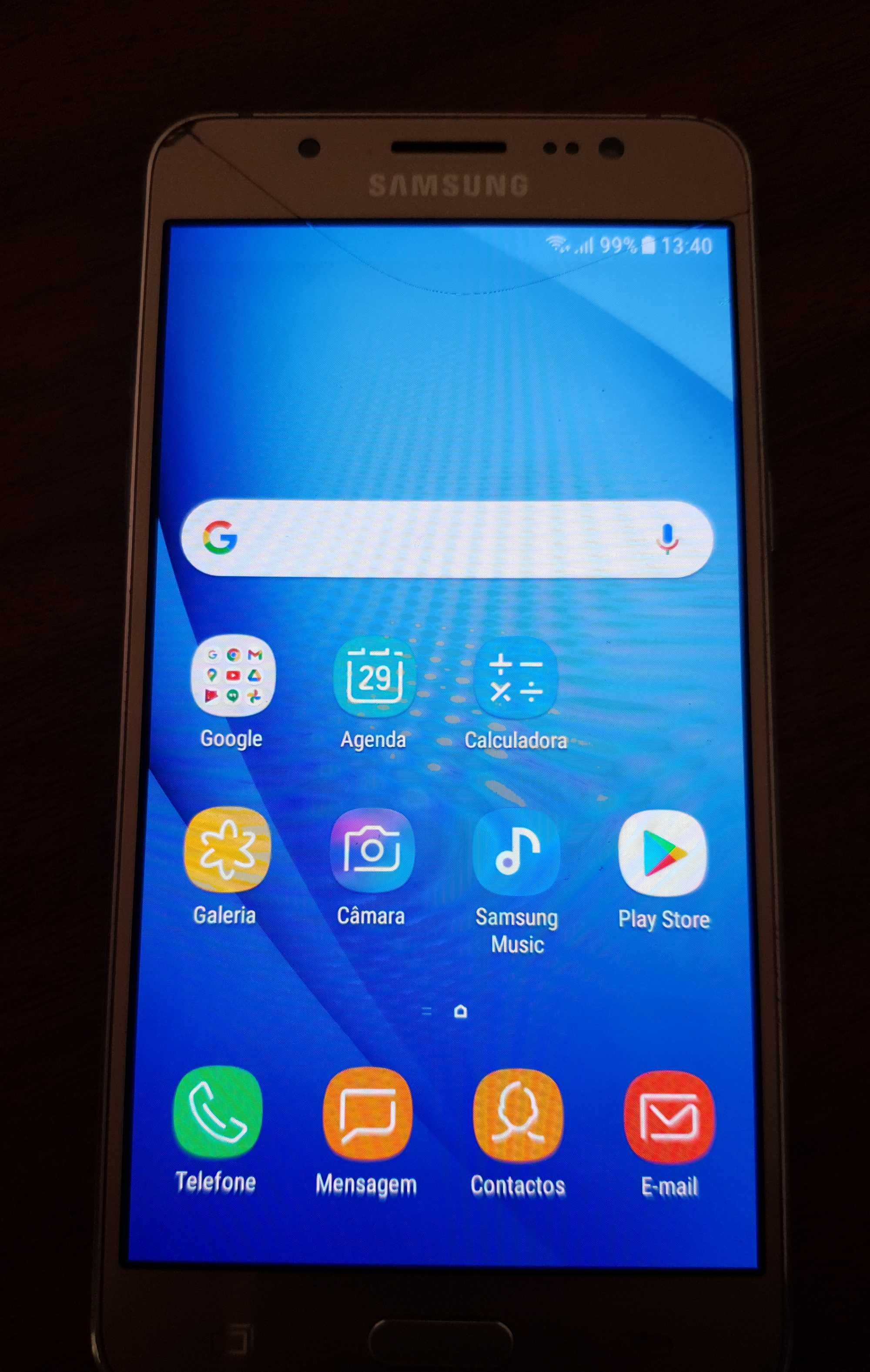 Samsung Galaxy J5 6