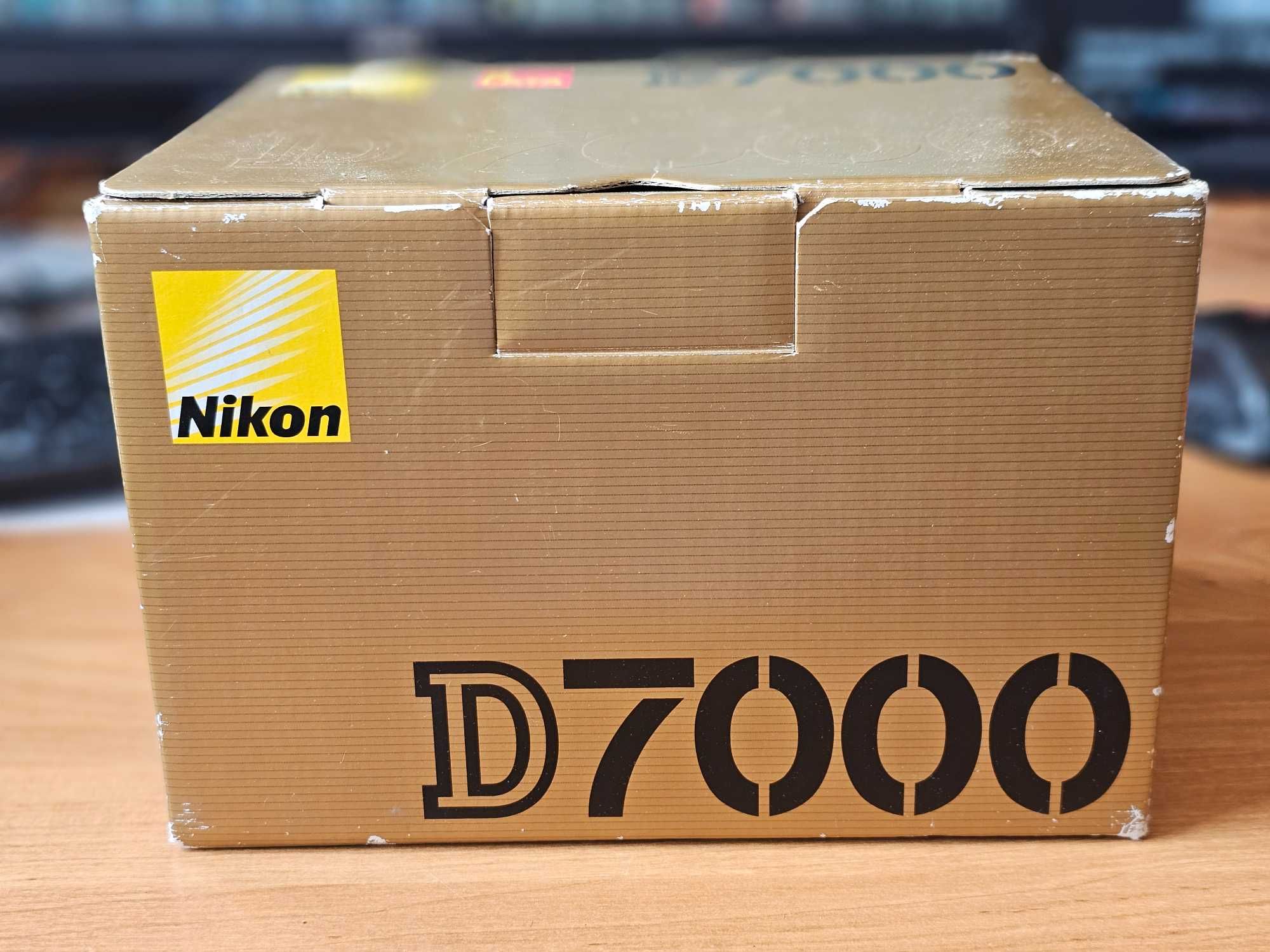 Lustrzanka Nikon D7000 16 mp duży zestaw okazja
