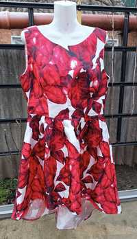 Женское платье,нарядное платье,красное платье