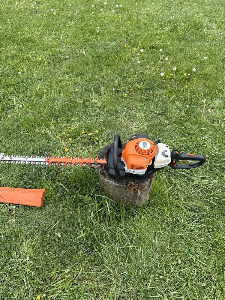 Profesjonalne nożyce  spalinowe STIHL HS 82 T