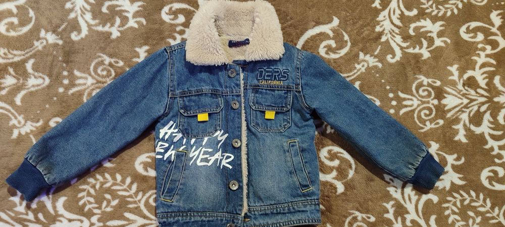 Продам дитячу курточку