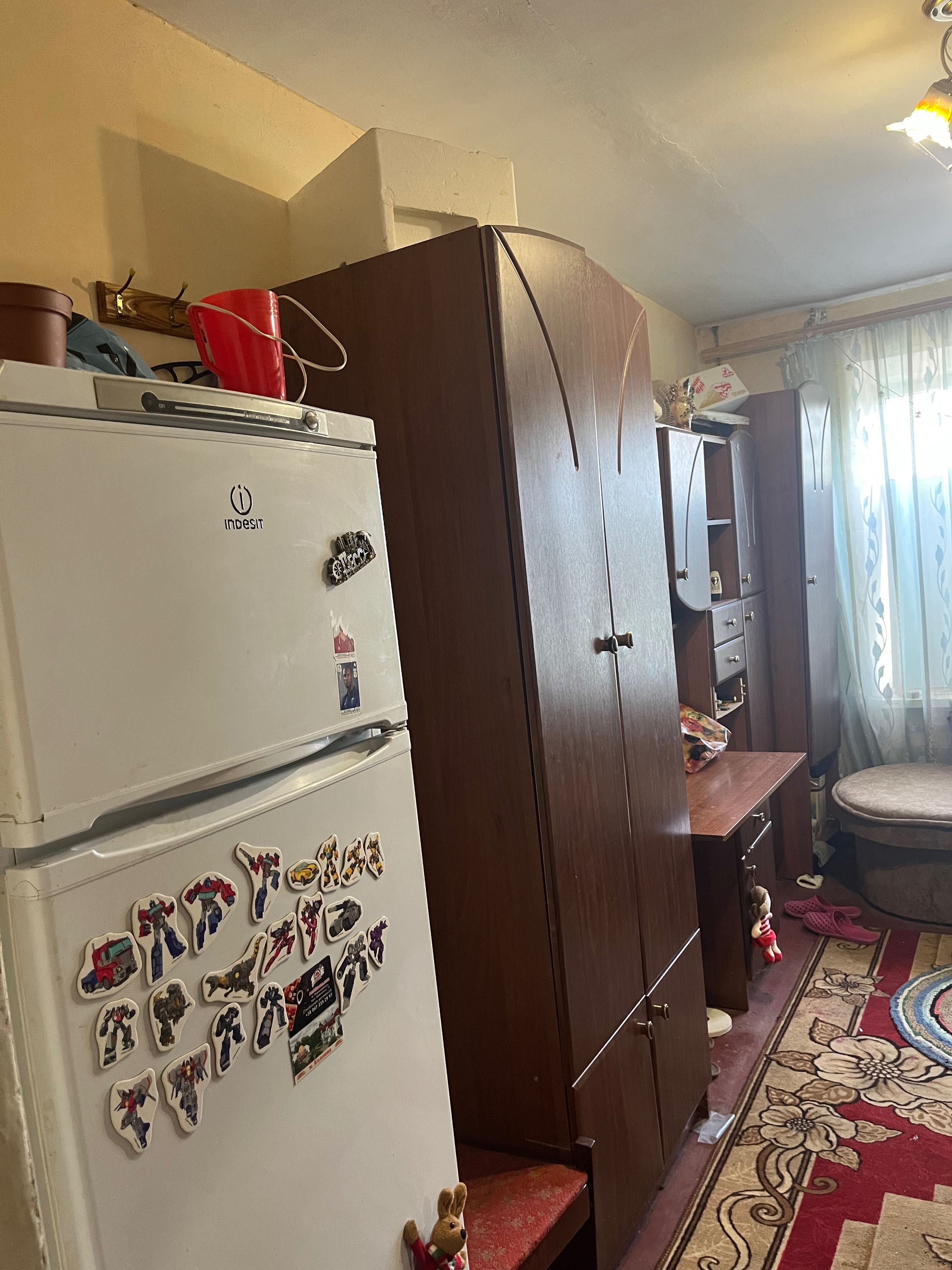 Продам кімнату у 2-х кім. кв.
