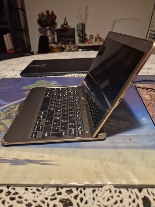 Tablet samsung S - ecrã super amoled com teclado