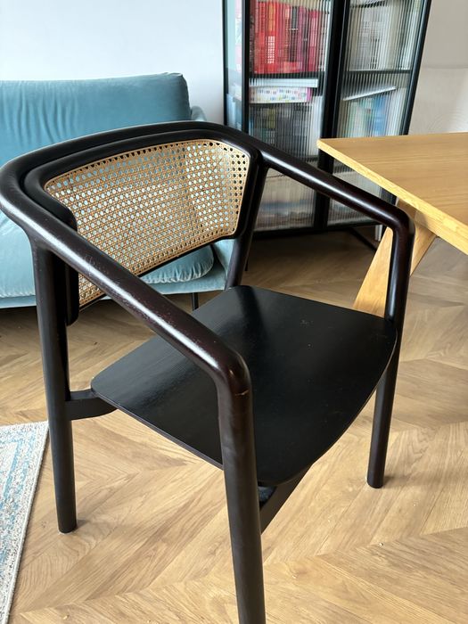 Westwing drewniany fotel krzeslo ratan plecionka wiedenska czarny