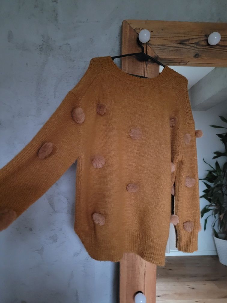 Gruby musztardowy sweter oversize pompony alpaka Zara