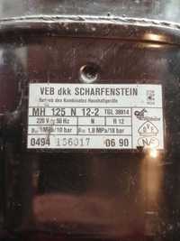 Холодильный компрессор ГДР.