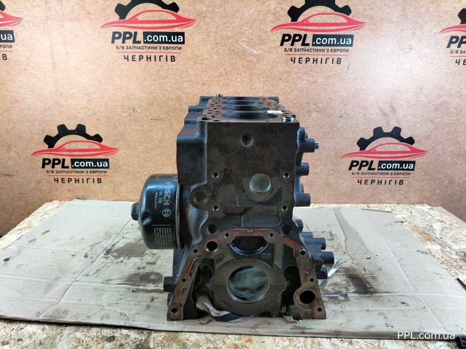 VW LT II 1996-2006 2.8 TDI Блок цилиндров двигателя AUH