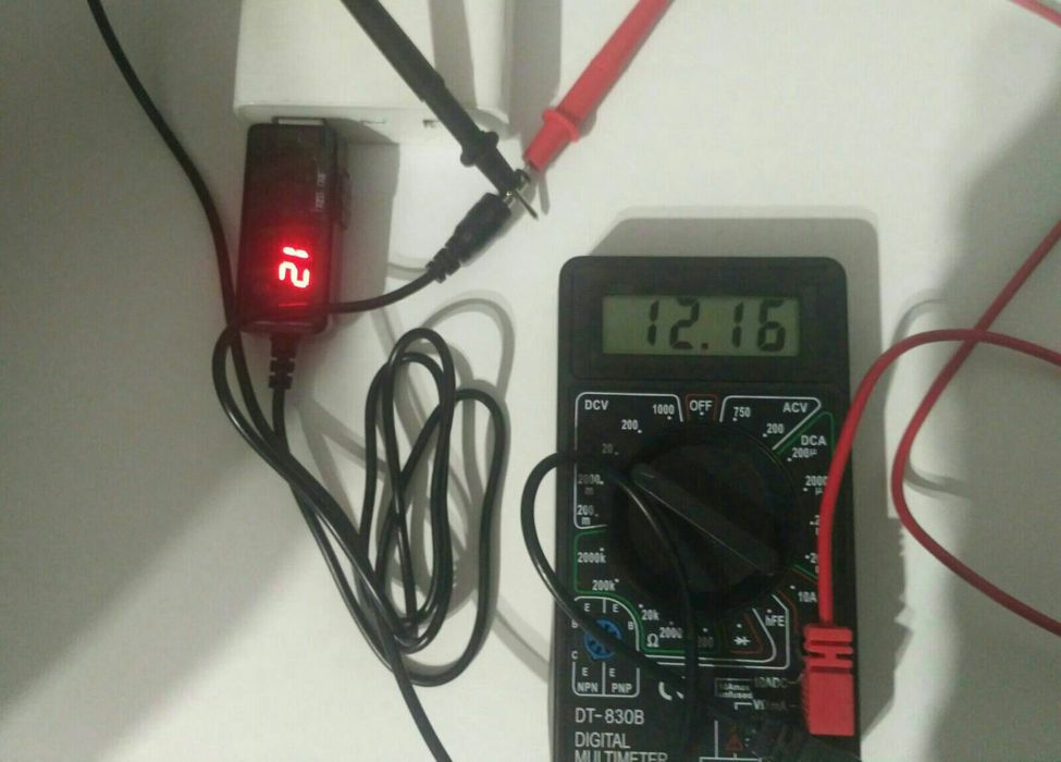 USB перетворювач напруги, кабель для роутера з дисплеєм на 9 або 12V