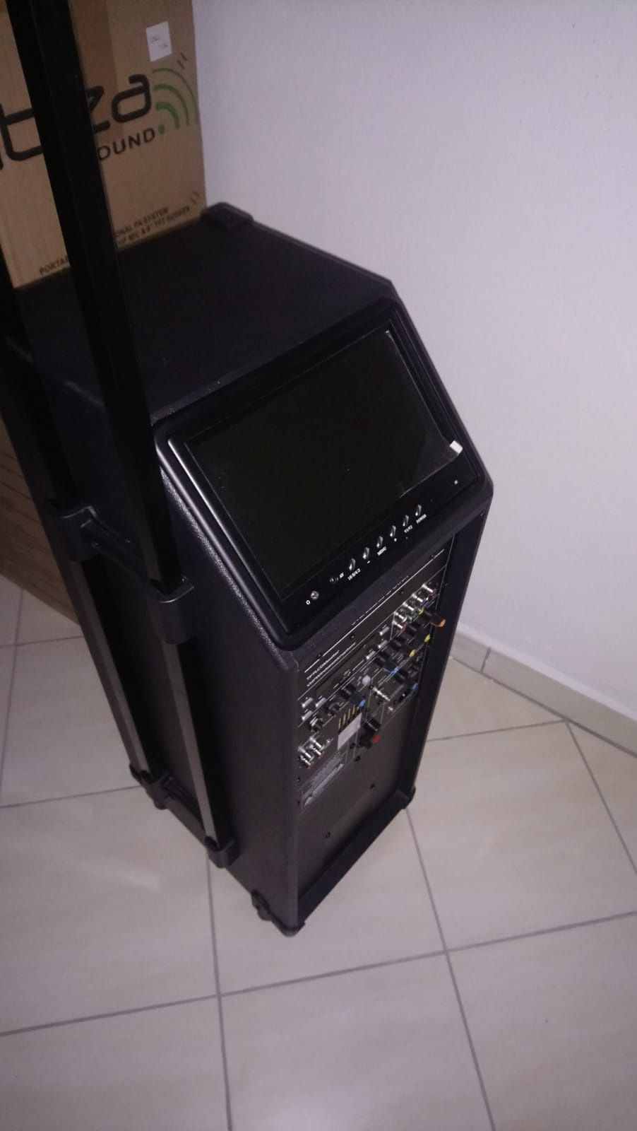 Przenośne nagłośnienie dvd/usb/Monitor lcd 400W najlepsza cena w PL.