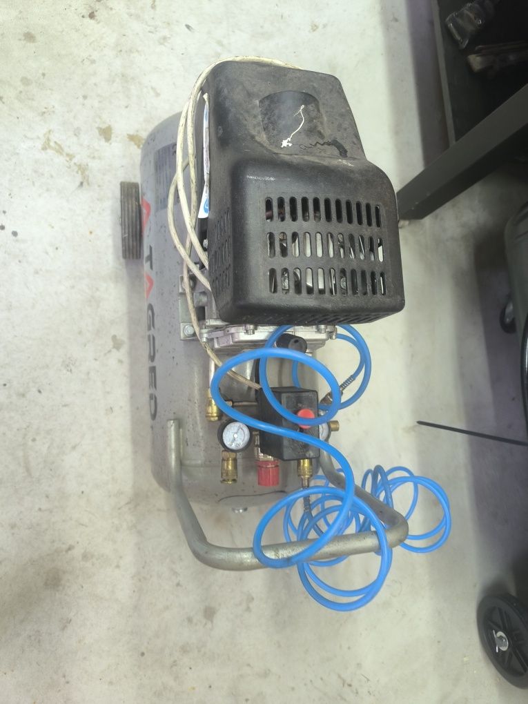 Kompresor 50 l Tagred 1F 230 v.