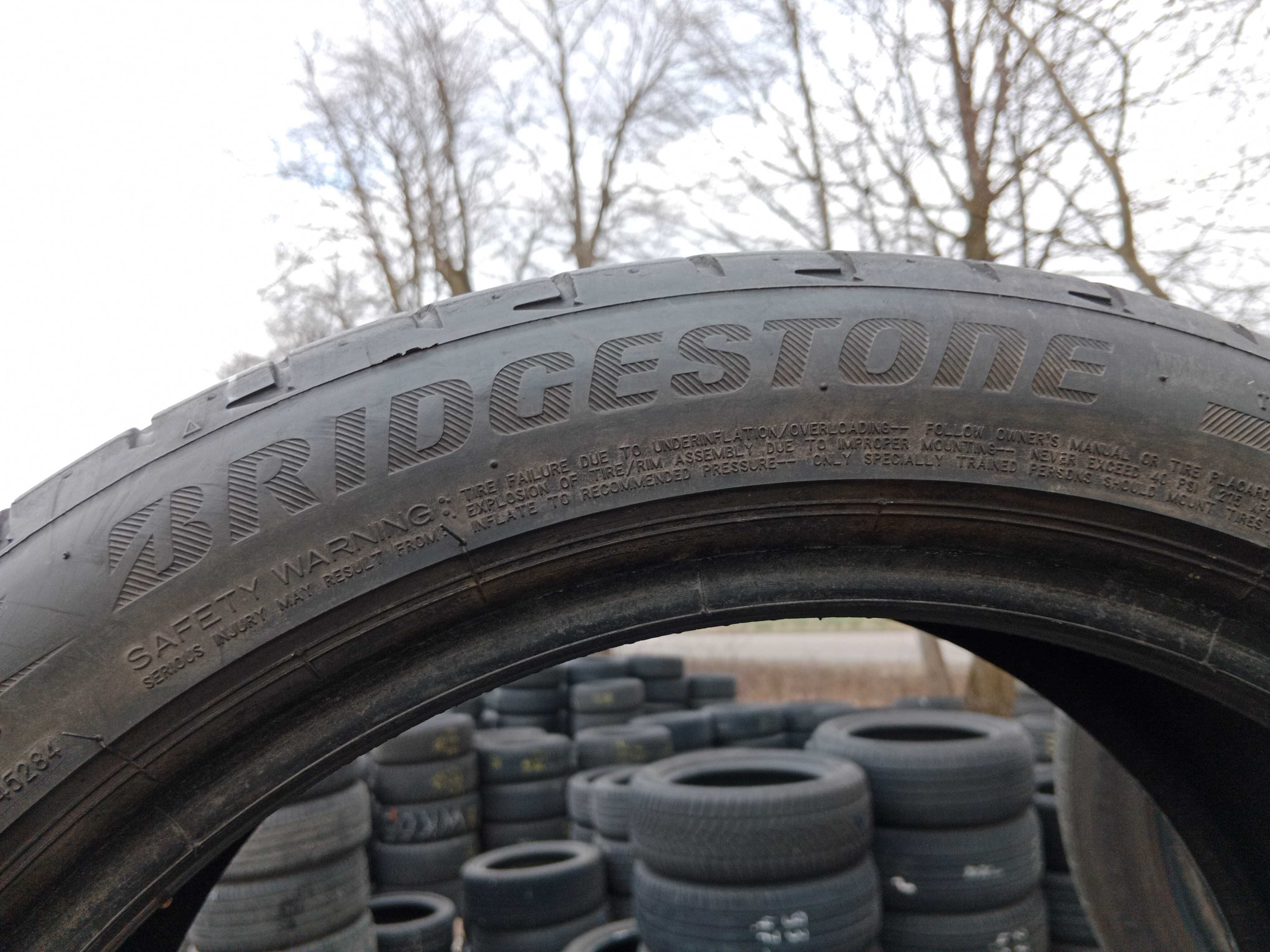 Opona używana 225/45R19 Bridgestone Potenza S001 MO 1szt.