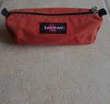 Estojo Eastpak Usado