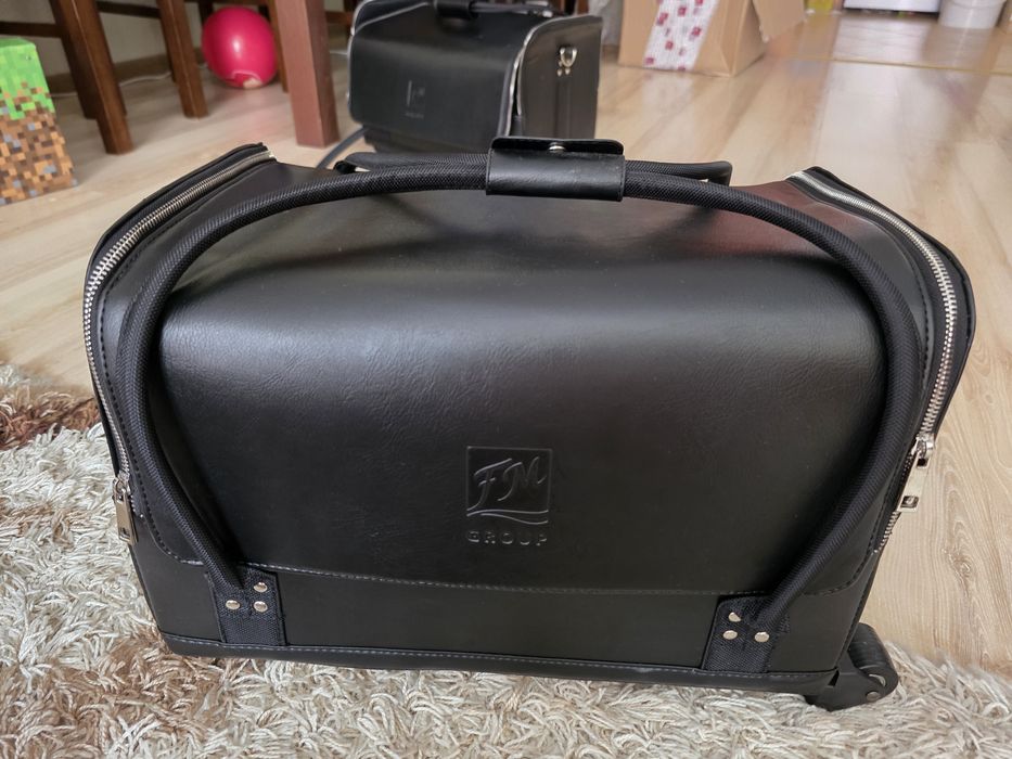 Kuferek na kosmetyki Nowy