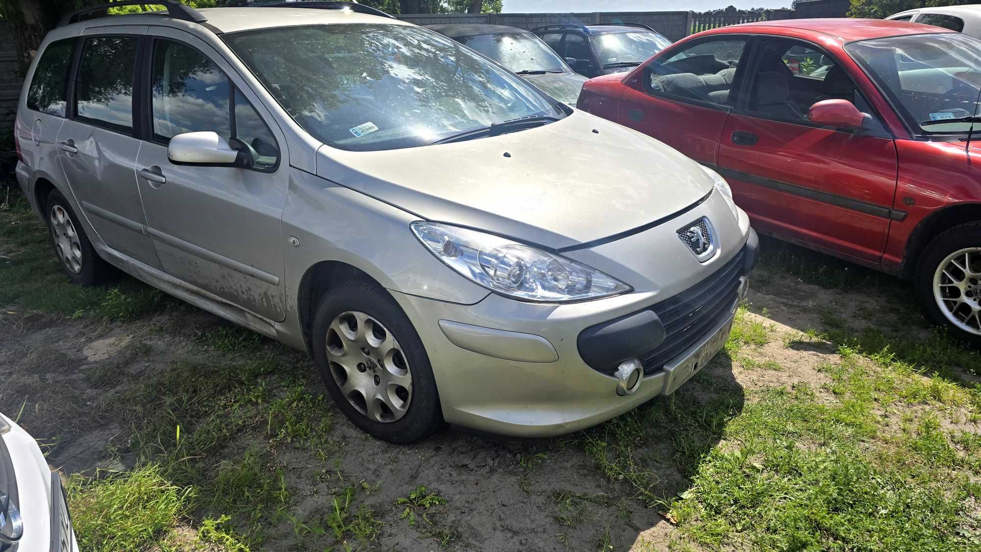 Sprzedam elementy przodu do peugeota 307 po lifcie z 2007 roku