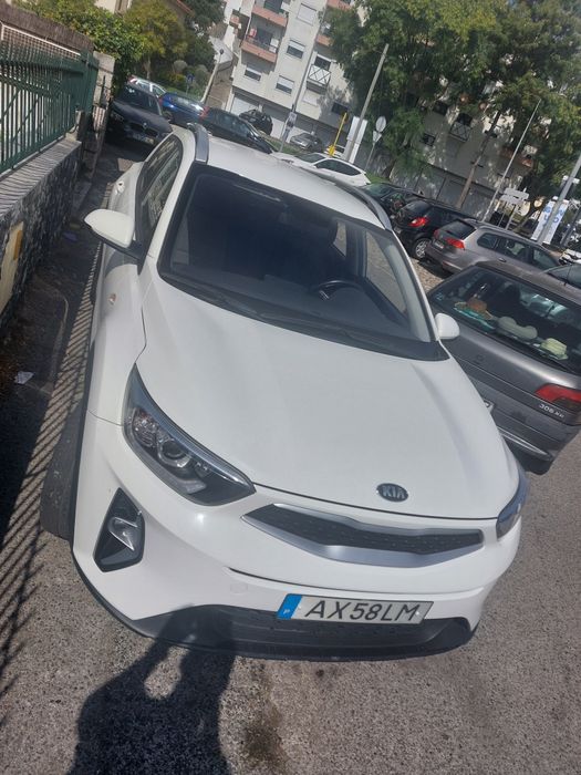 Kia Stonic  2021 híbrido