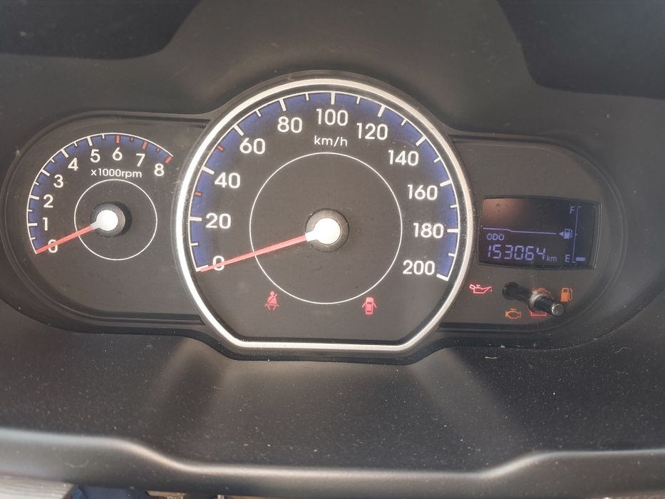 Sprzedam hyundai i10  2011r. Benzyna 1.1