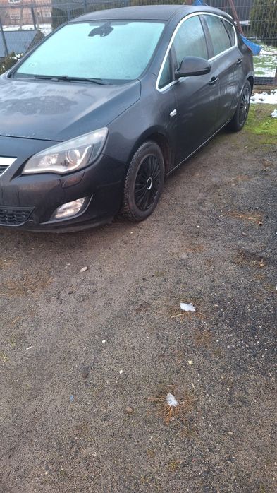 Opel Astra J 2010r 1.4 Turbo Gaz Xenon
