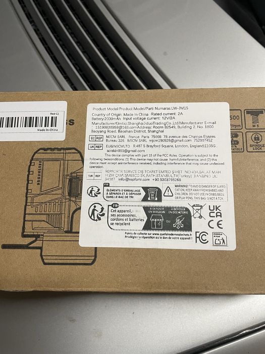 Mini rebarbadora nova na caixa