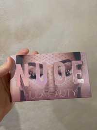 Палетка тіней Huda Beauty