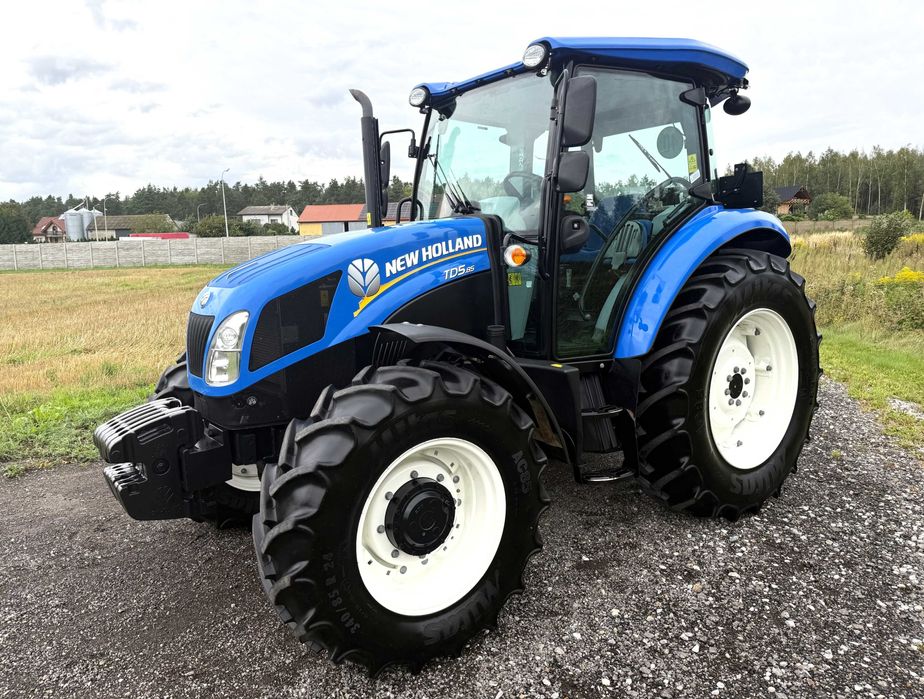 NEW HOLLAND TD 5.85 1057mtg 2021 rok Stan IDEALNY JakNOWY case farmall