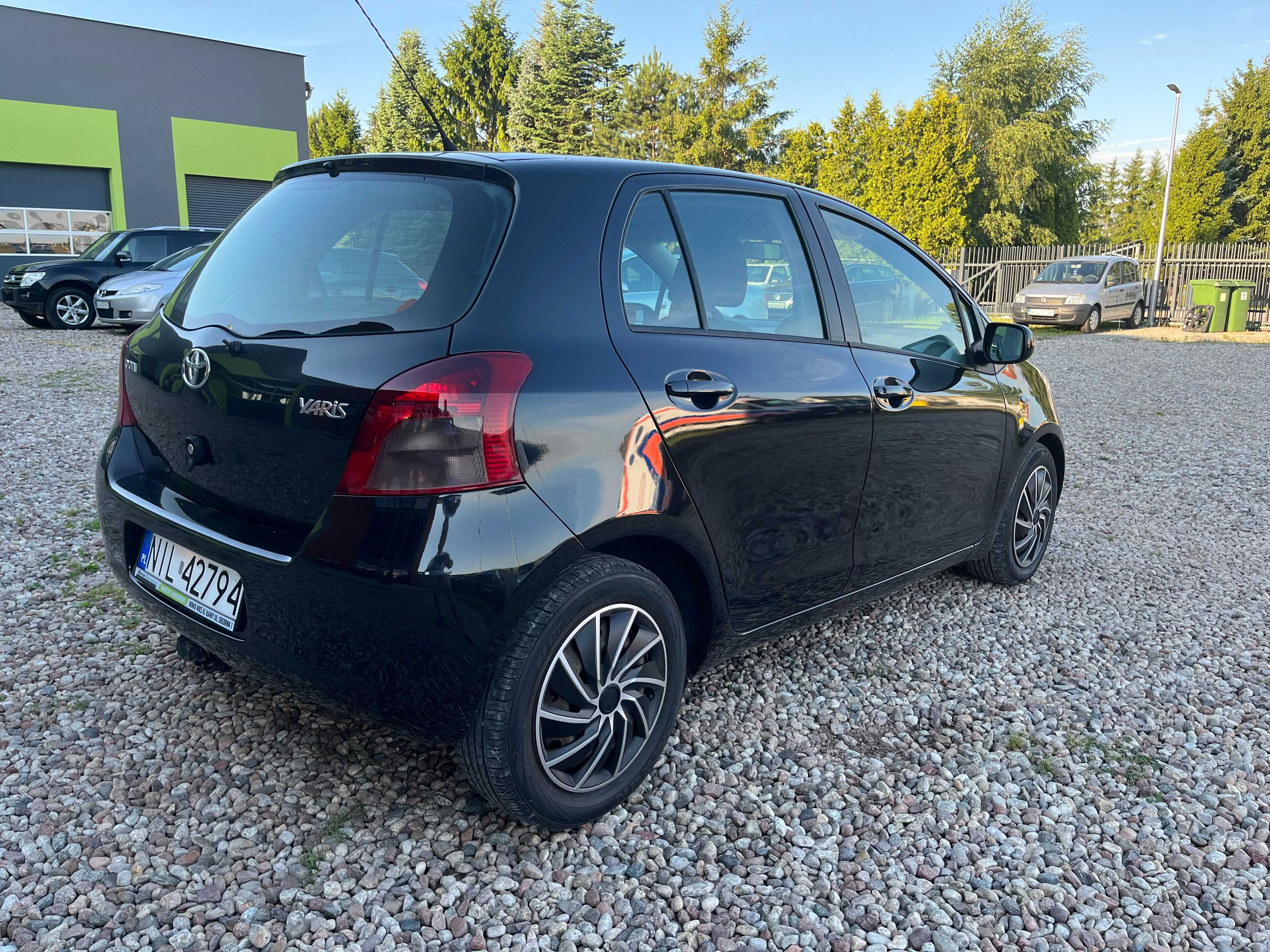 Toyota Yaris automat