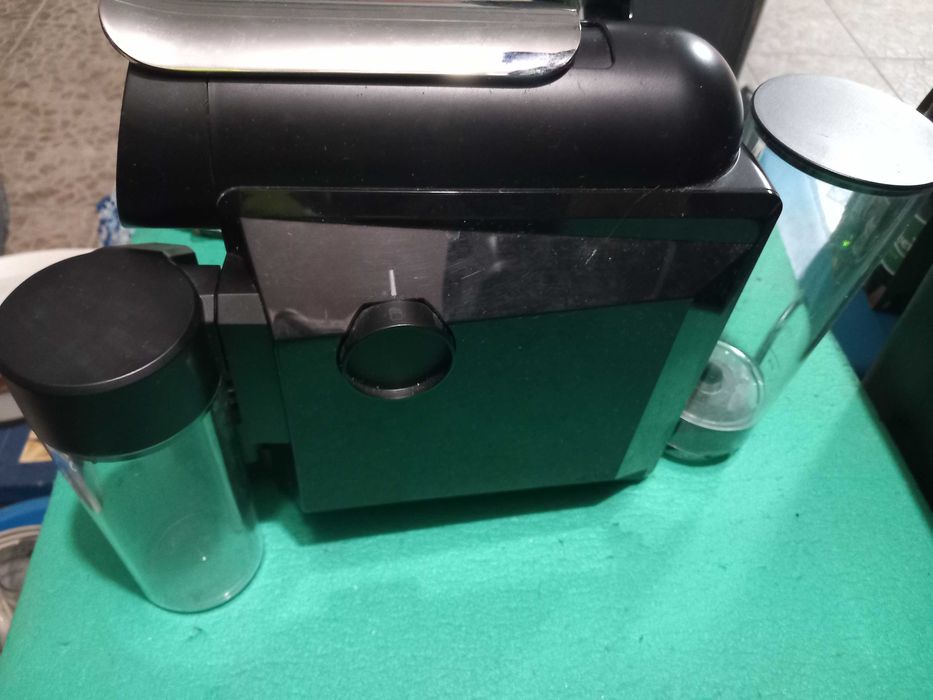 Máquina de Café Delta Mini MilkQool Preto