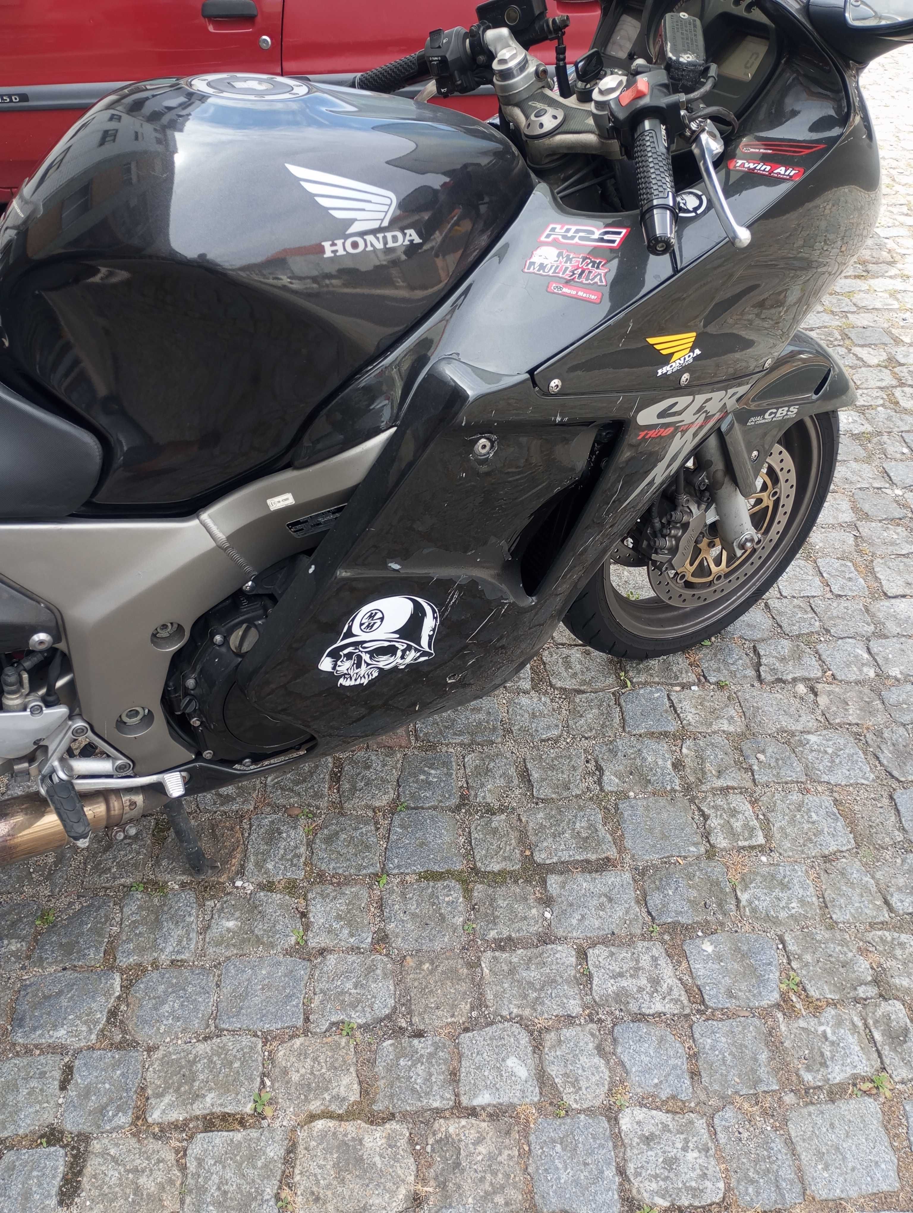 cbr1100xx pronta a rodar , com topcase