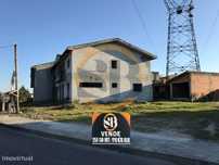 Moradias Construção T4 Eixo Aveiro