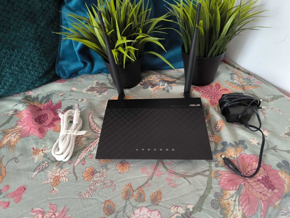 Router WiFi ASUS z antentami, szybka wysylka