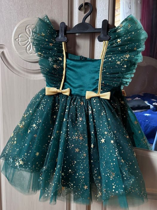 Неймовірна сукня для дівчинки
