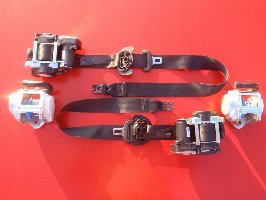 VW PASSAT B8 ARTEON 5G0 T-ROC T-CROSS TIGUAN 5NA TOURAN 5TA TAIGO SHARAN MULTIVAN ID3 ID4 ID5 CARAVELLE CADDY GOLF VIII 8 PAS PASY PRZÓD TYŁ PRZEDNIE TYLNE TYLNIE TYŁ LASEROWE ZWIJAKI NOWE NEW NEU Okazja Raz2 !!!