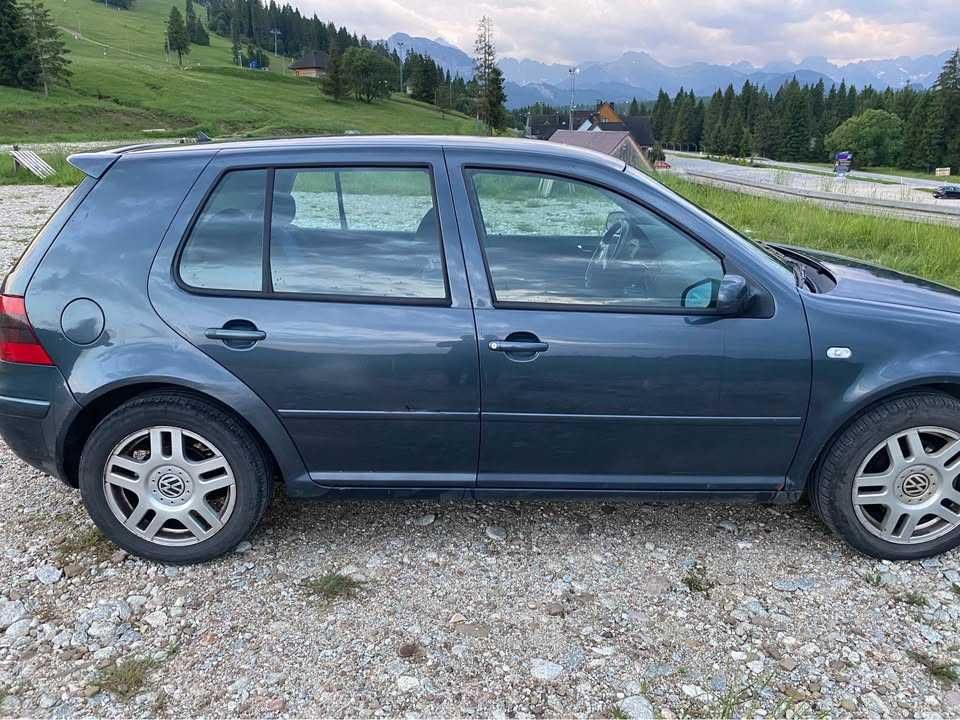 Golf 4 TDI – jeździ jak trzeba, wygląda jak może :)