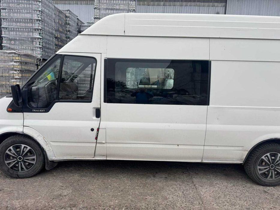 ПРОДАМ Ford Transit (грузовой микроавтобус)