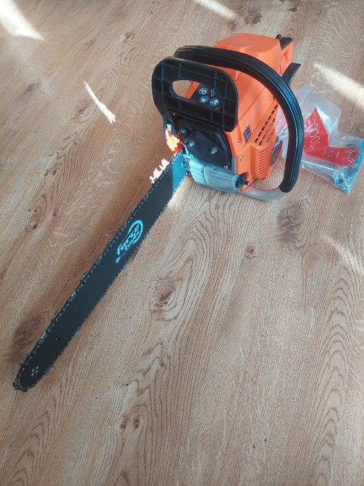 Piła motorowa nowa