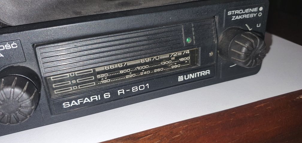 Radio samochodowe SAFARI 6 R 801 Unitra