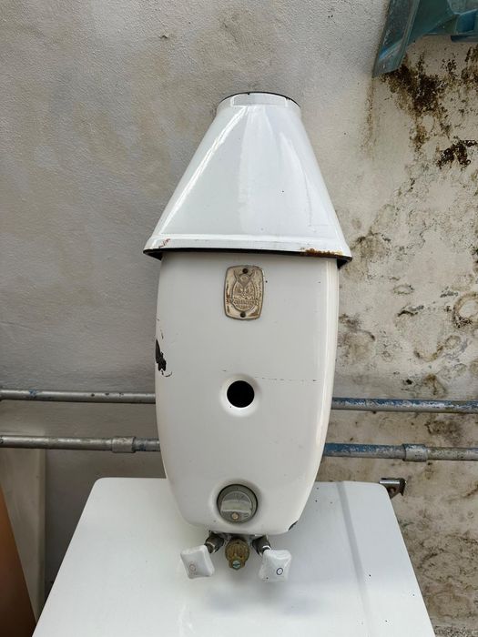Esquentador vintage marca vaillant geyser