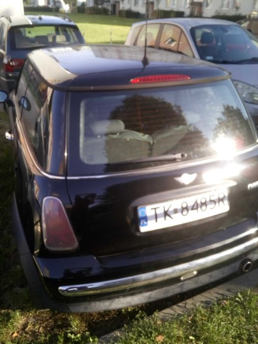 Mini cooper one 1.6 Benzyna