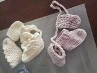 Zestaw butki plus rękawiczki róż ecru 2 pary dla noworodka do sesji
