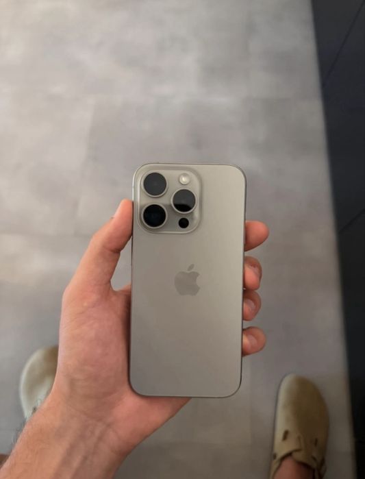 Iphone 15 pro 128gb como novo