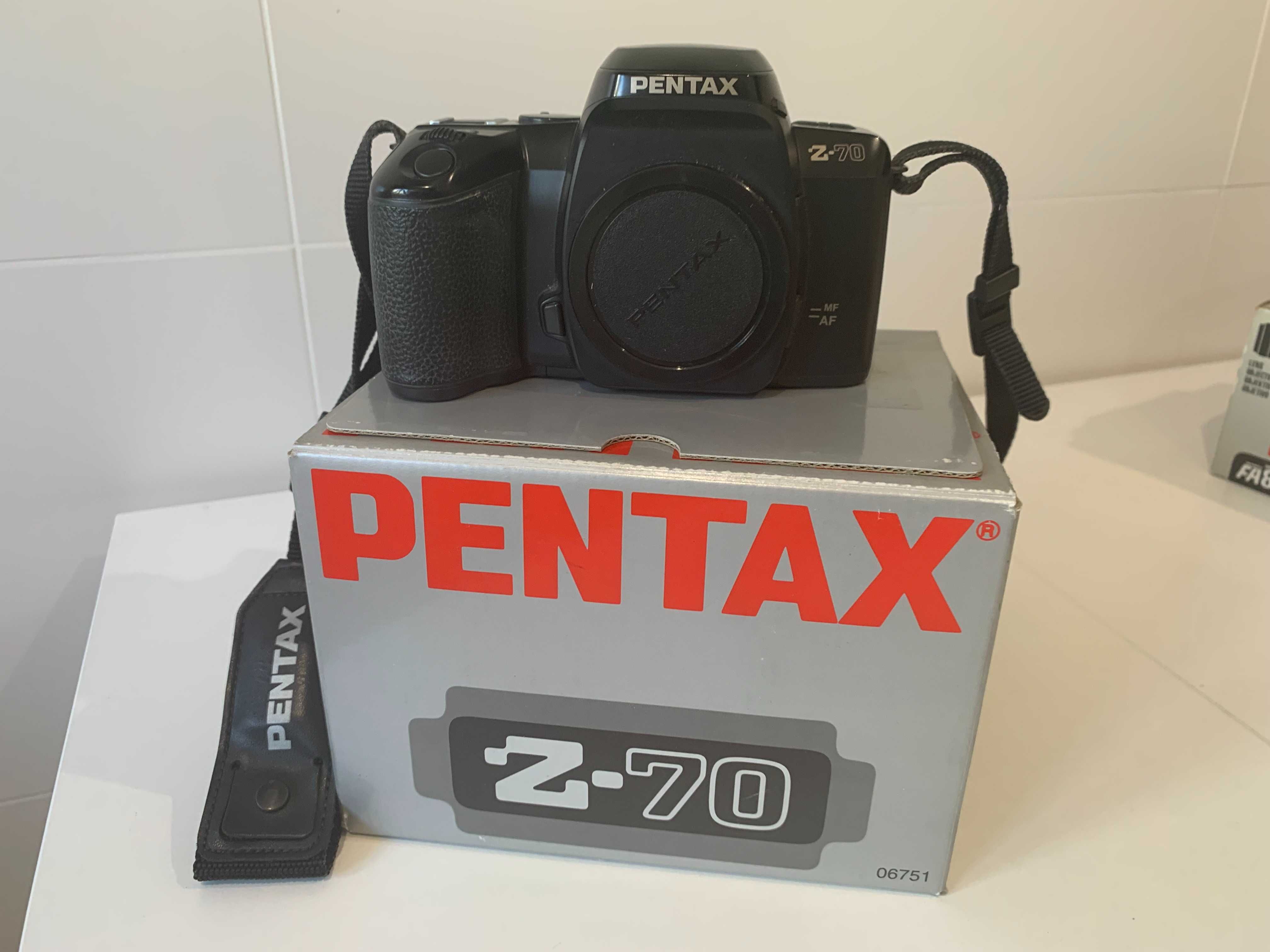 Pentax Z 70 a rolo