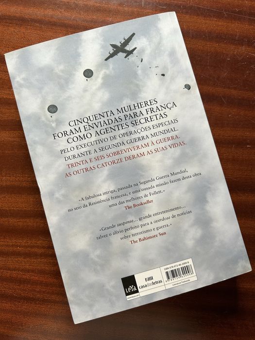 Livro Ken Follet - nome de codigo leoparda