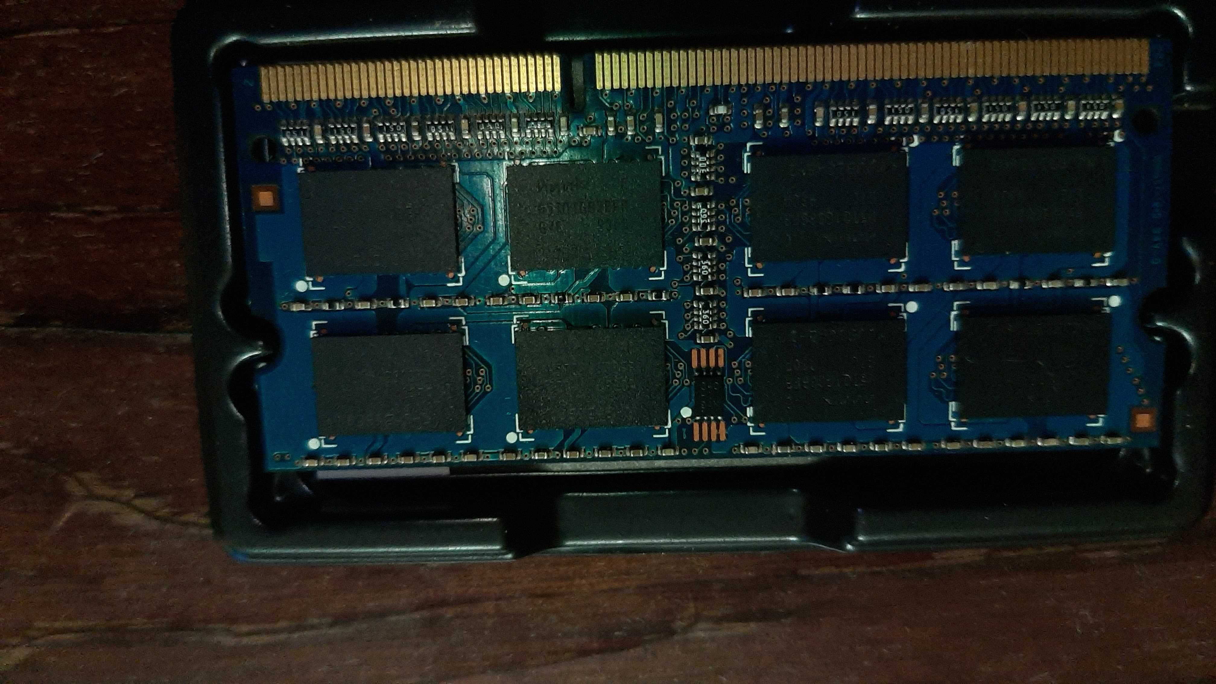 Оперативная память для ноутбука  DDR3 2Gb