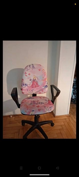 Fotel obrotowy dzieciecy