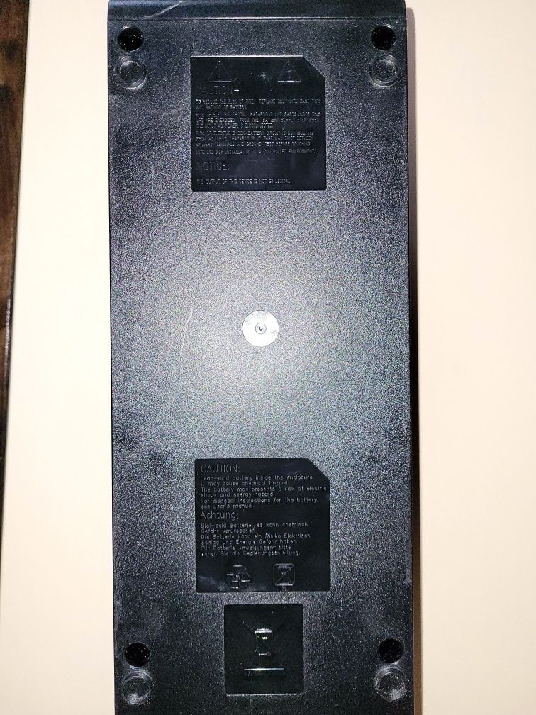 Продам ИБП Eaton 5E 2000VA