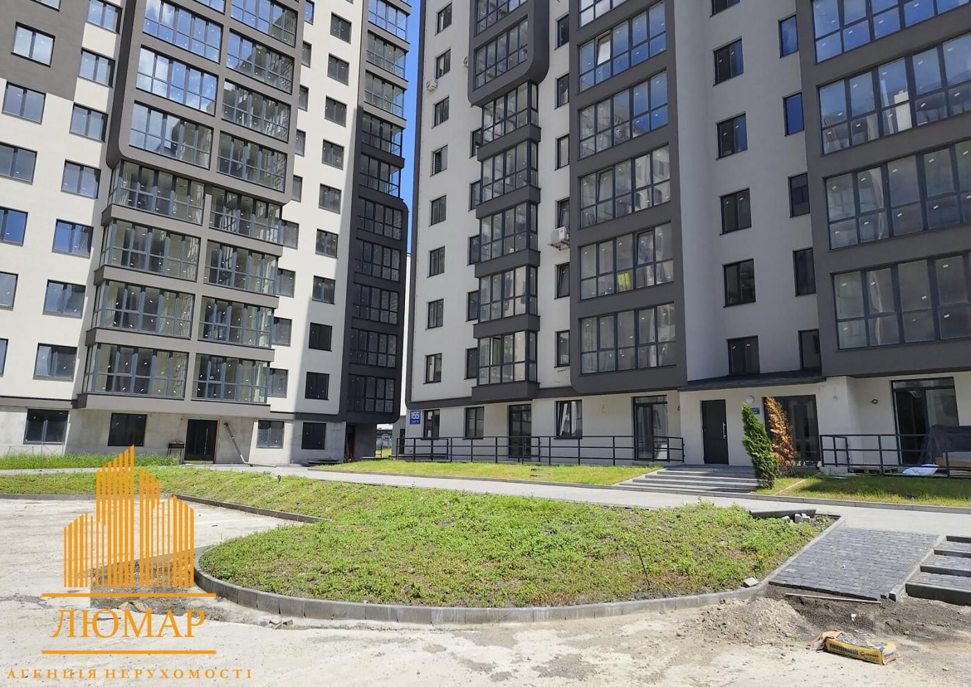 Продаж 1 кім. квартири в новобудові по вул. Роксоляни