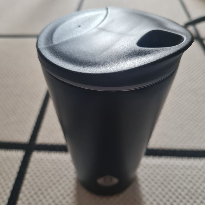 Dafi Double Wall kubek termiczny z pokrywką 420 ml czarny termokubek