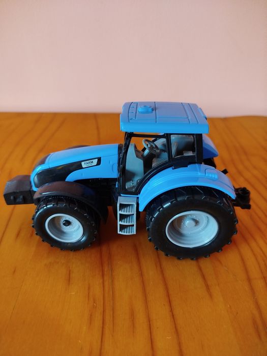 Трактор іграшка Farm