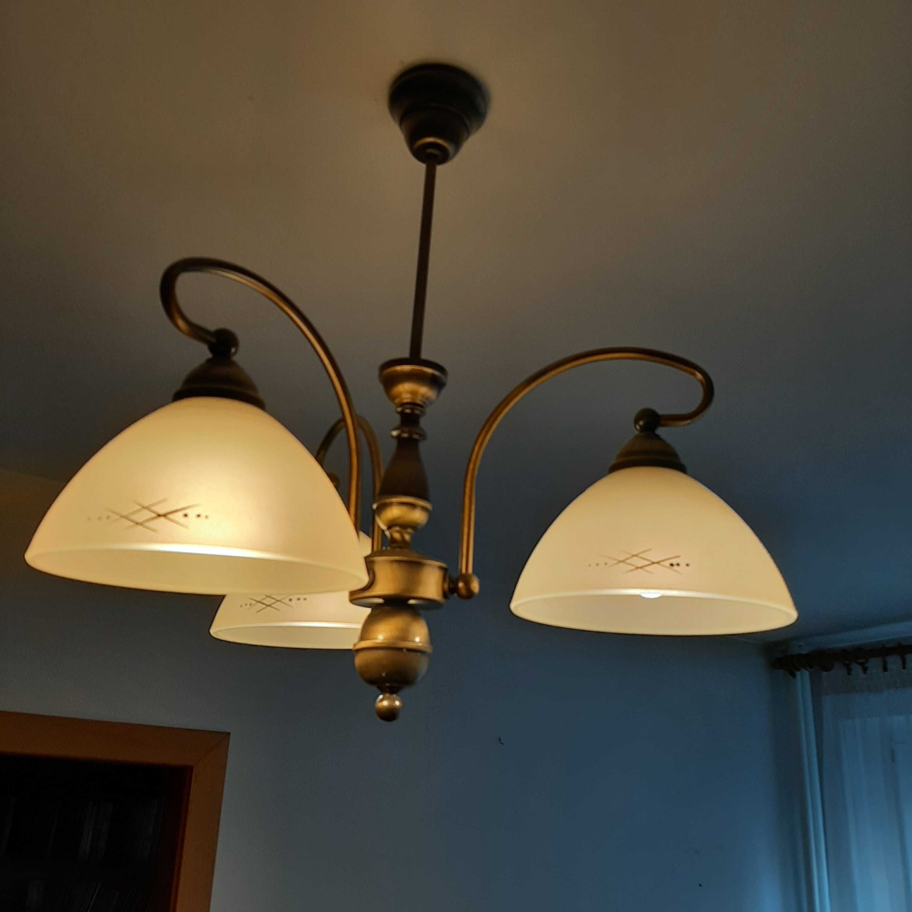 Lampy/żyrandole z PRL-u