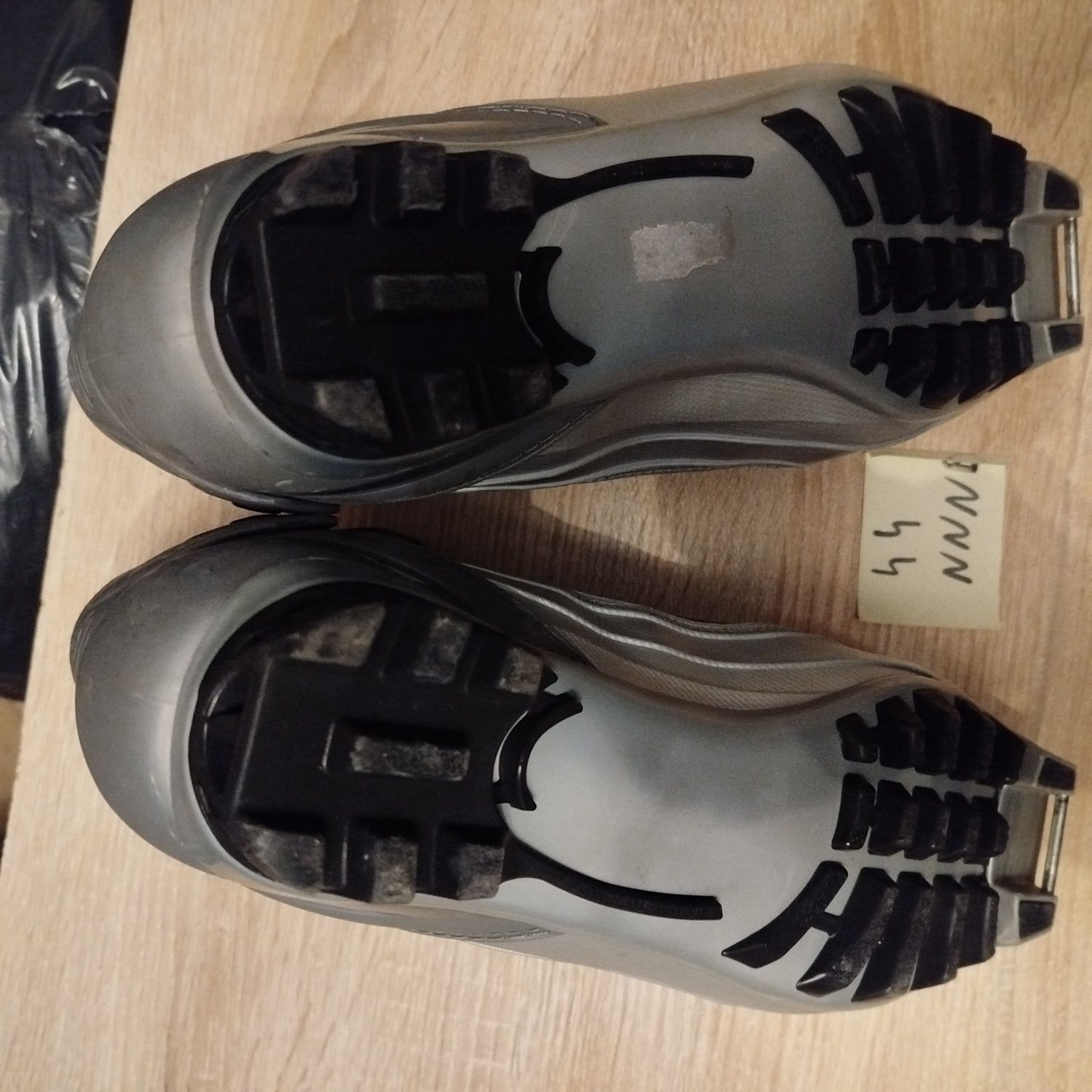 Buty do nart biegowych Alpina 44 NNN jak nowe